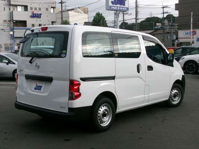 NISSAN NV200 VANETTE van 2018