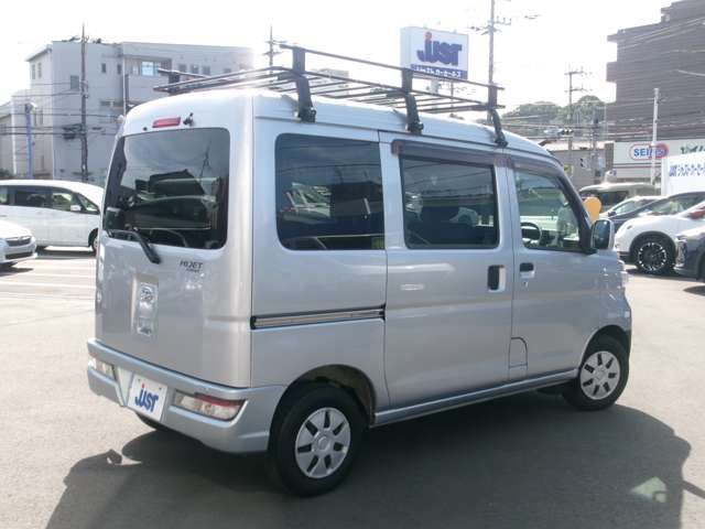 DAIHATSU HIJET CARGO 2021