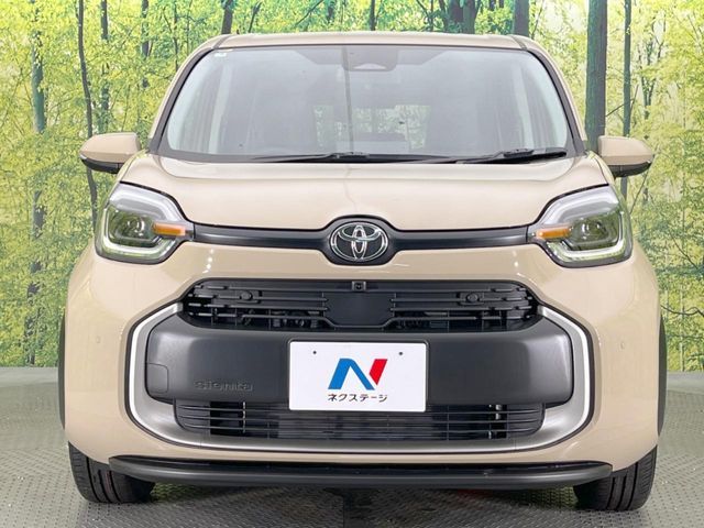 TOYOTA SIENTA HYBRID 2025
