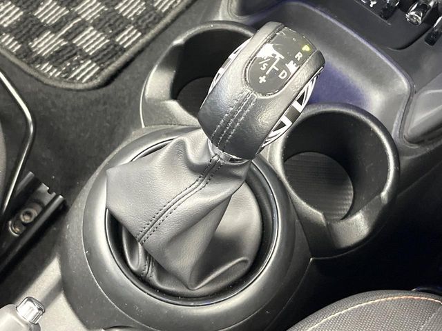 BMW MINI COOPER D 2018