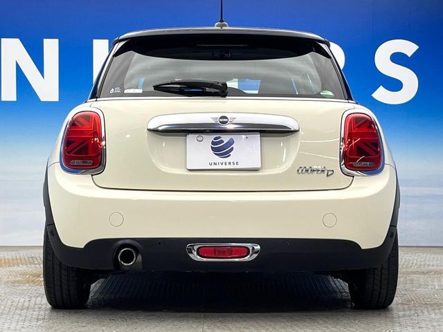 BMW MINI COOPER D 2018