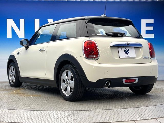 BMW MINI COOPER D 2018