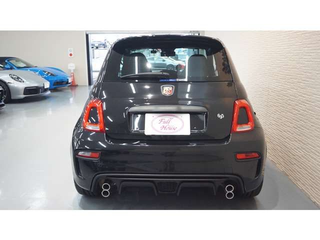 FIAT ABARTH 695 2025