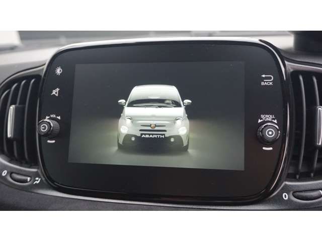 FIAT ABARTH 695 2025