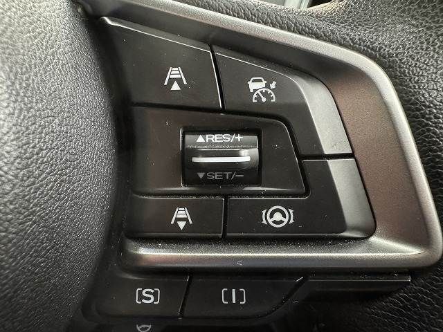 SUBARU FORESTER 2018