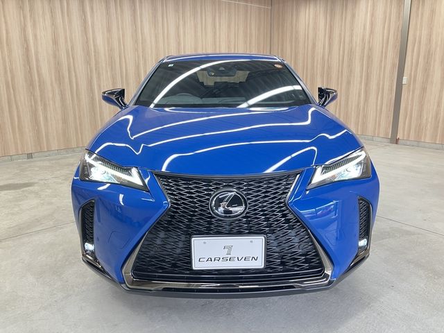 TOYOTA LEXUS UX200 2018