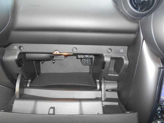 BMW BMW MINI COOPER S CROSSOVER 2013