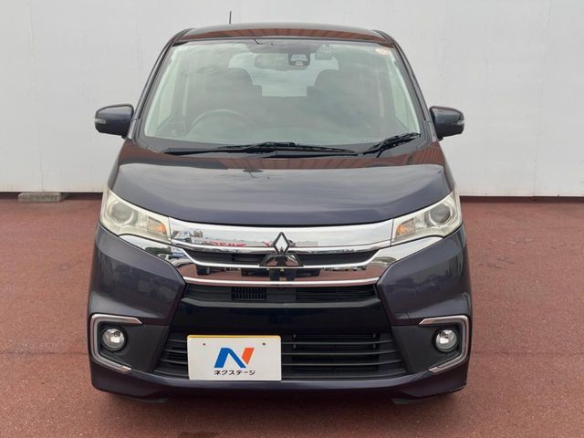 MITSUBISHI eK custom 2016