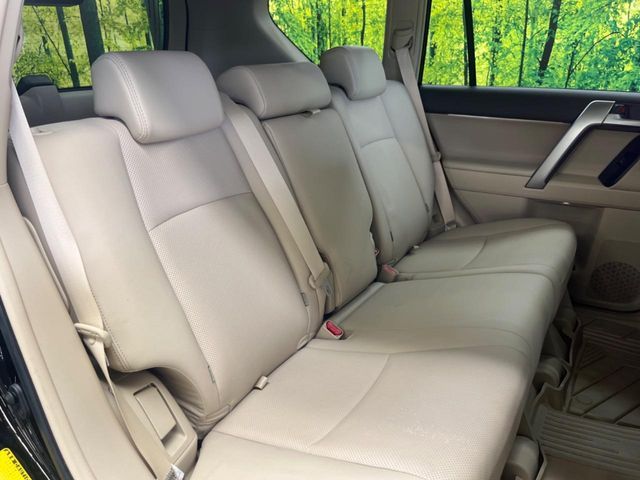 TOYOTA LANDCRUISER PRADO 2023