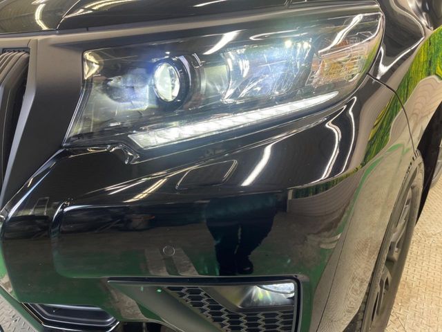 TOYOTA LANDCRUISER PRADO 2023