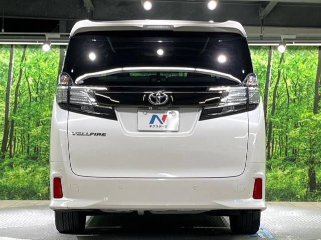 TOYOTA VELLFIRE 2016