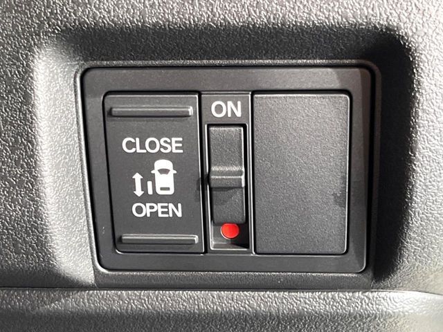 HONDA N BOX CUSTOM 2025