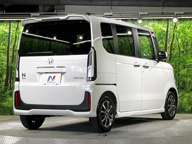 HONDA N BOX CUSTOM 2025