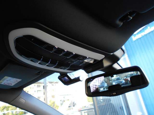 PORSCHE PORSCHE Macan 2015