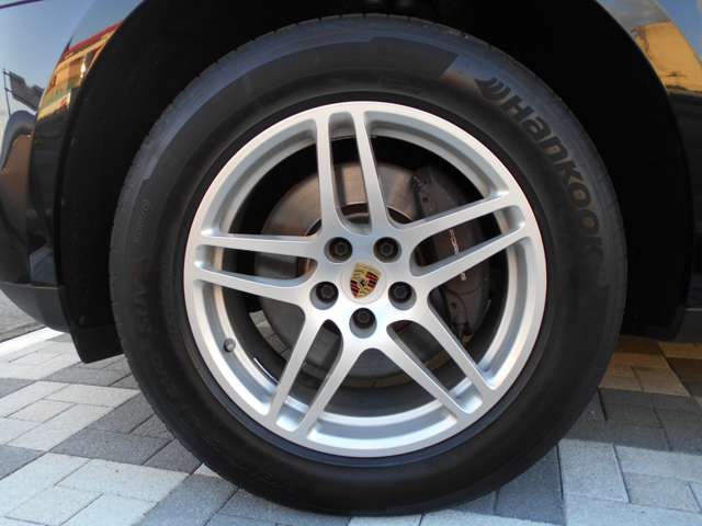 PORSCHE PORSCHE Macan 2015