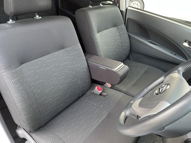 DAIHATSU MOVE CUSTOM 2013