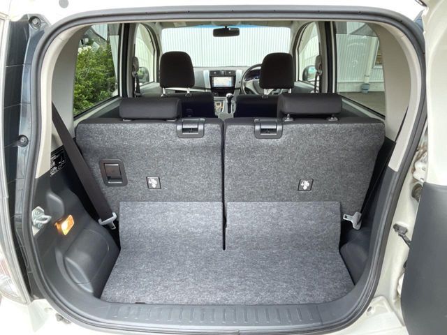 DAIHATSU MOVE CUSTOM 2013