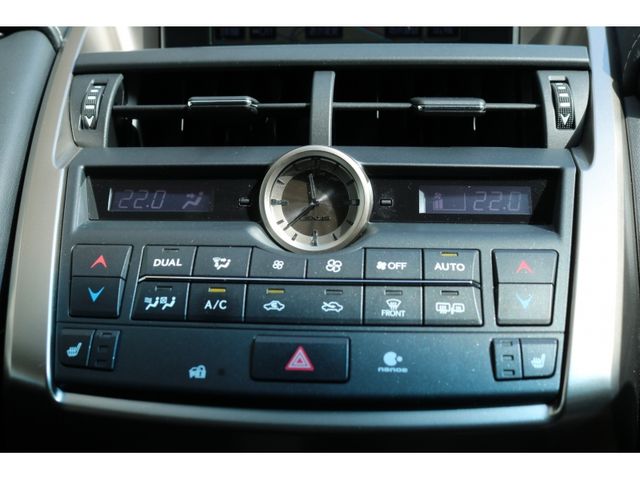 TOYOTA LEXUS NX200t 2014