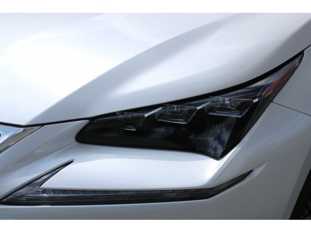 TOYOTA LEXUS NX200t 2014