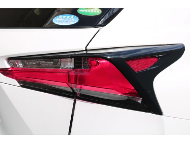 TOYOTA LEXUS NX200t 2014