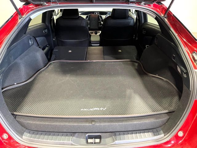 TOYOTA PRIUS PHV 2017