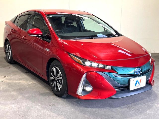 TOYOTA PRIUS PHV 2017