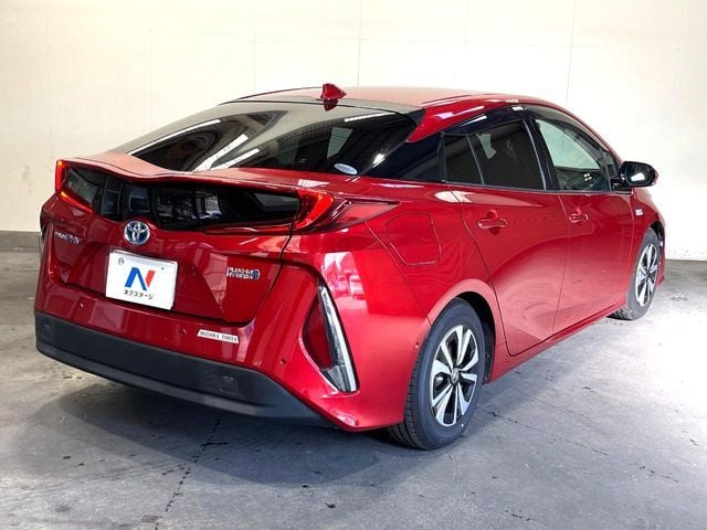 TOYOTA PRIUS PHV 2017