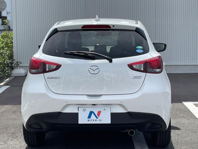 MAZDA DEMIO 2018