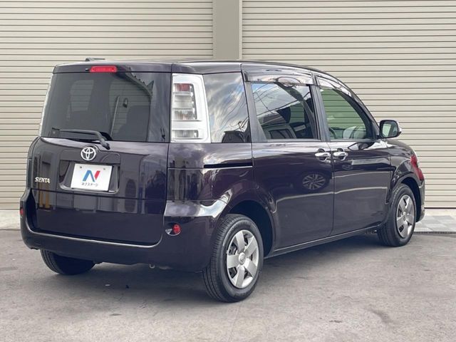 TOYOTA SIENTA 2014