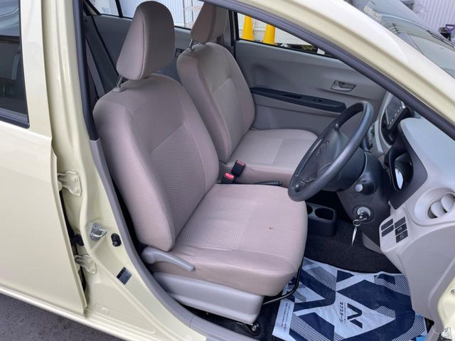 DAIHATSU MIRA e:S 2012