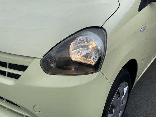 DAIHATSU MIRA e:S 2012