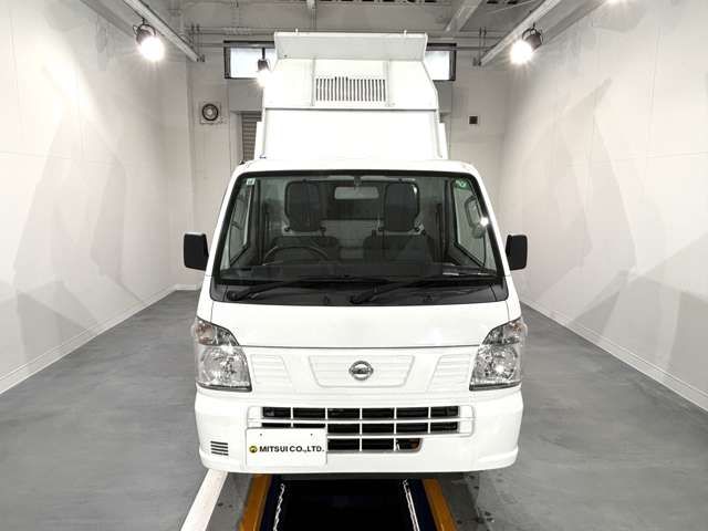 NISSAN NT100 CLIPPER 4WD 2022