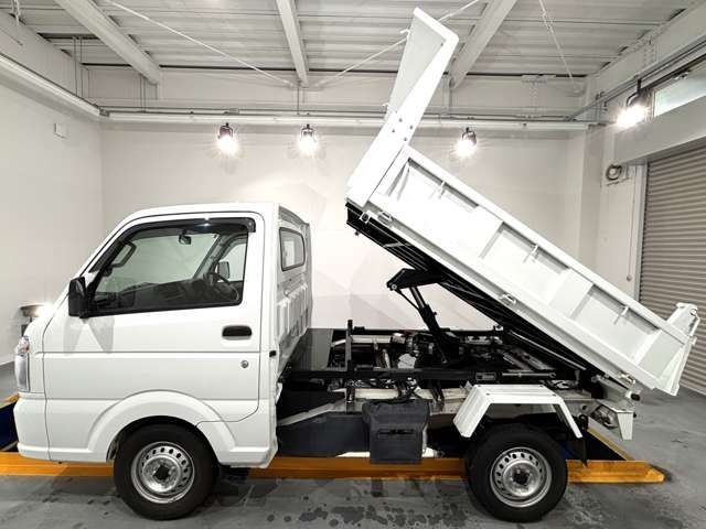 NISSAN NT100 CLIPPER 4WD 2022