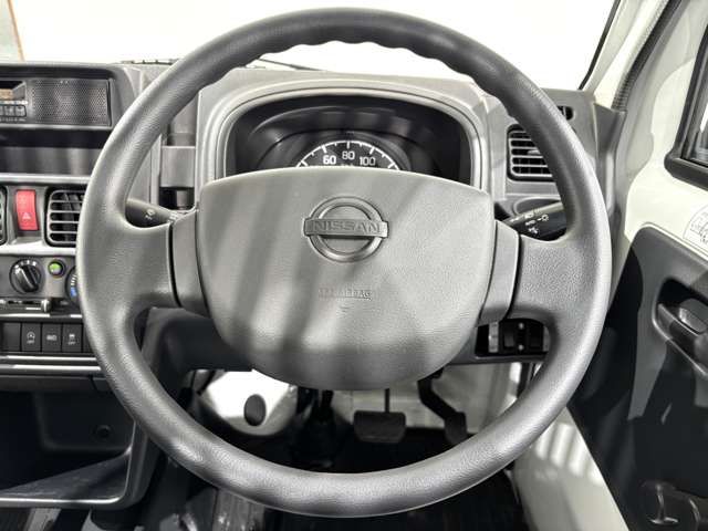 NISSAN NT100 CLIPPER 4WD 2022