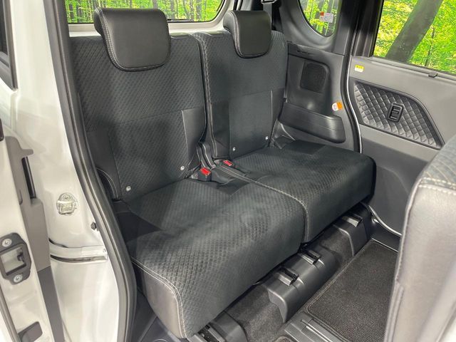 DAIHATSU TANTO CUSTOM 4WD 2019