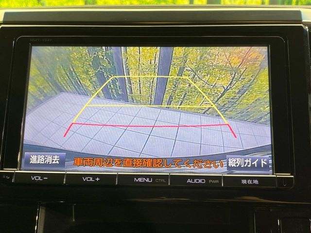 TOYOTA VELLFIRE 2015