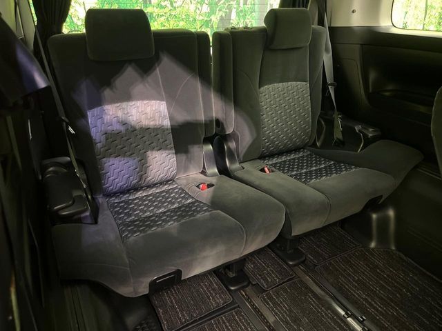 TOYOTA VELLFIRE 2015