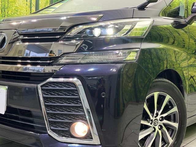 TOYOTA VELLFIRE 2015