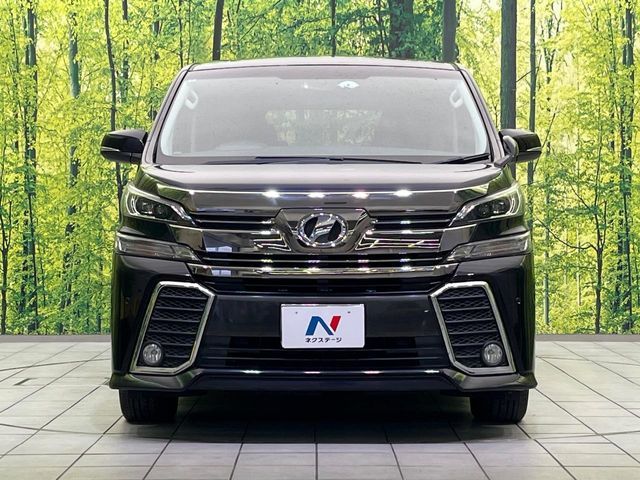TOYOTA VELLFIRE 2015