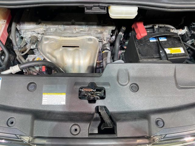 TOYOTA VELLFIRE 2015