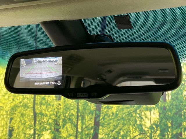 MITSUBISHI DELICA D:5 4WD 2024