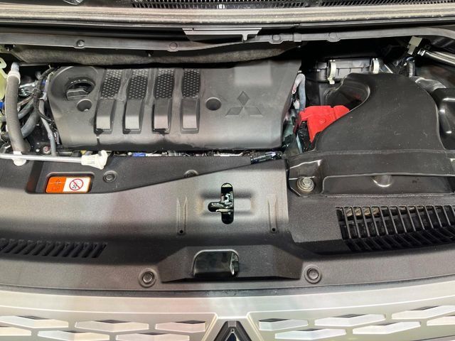 MITSUBISHI DELICA D:5 4WD 2024