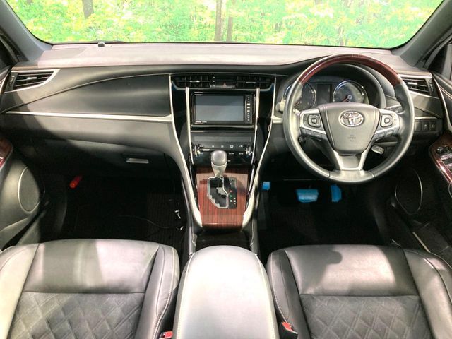 TOYOTA HARRIER 2WD 2014