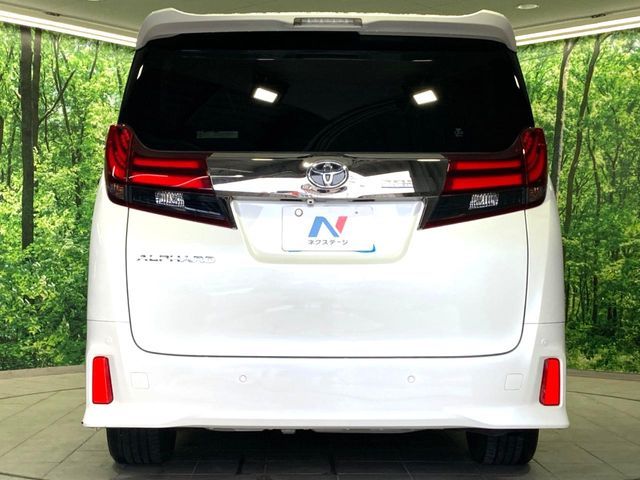 TOYOTA ALPHARD 2016