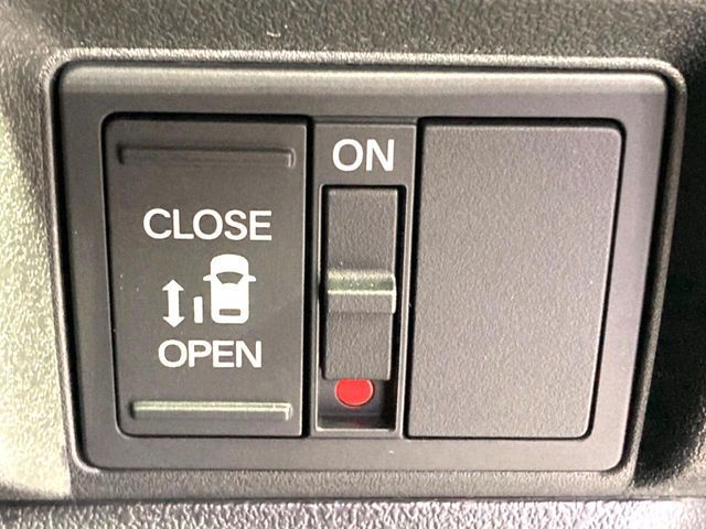 HONDA N BOX CUSTOM 2025