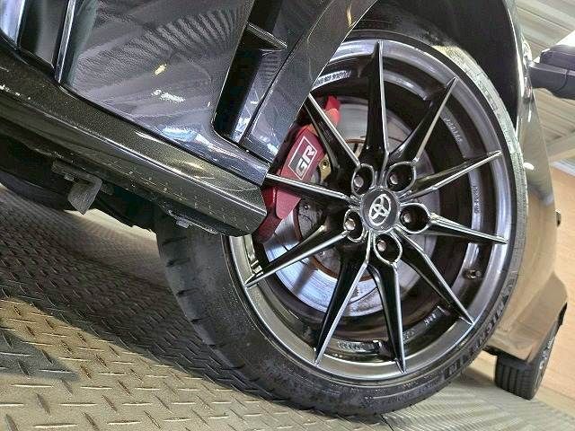 TOYOTA GR YARIS 2024