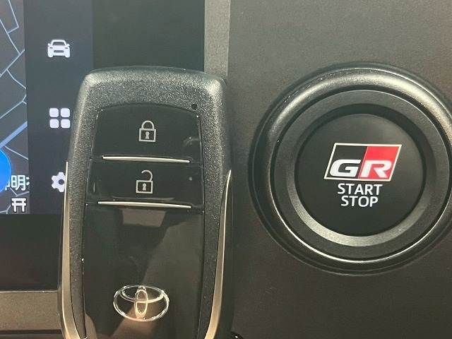 TOYOTA GR YARIS 2024