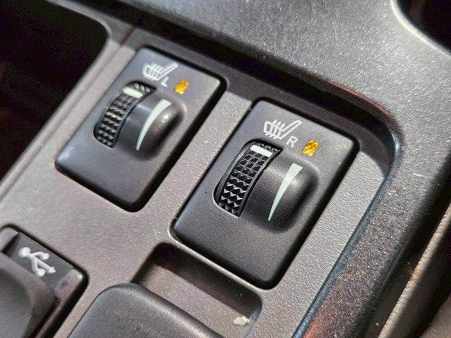 TOYOTA LANDCRUISER PRADO 2015