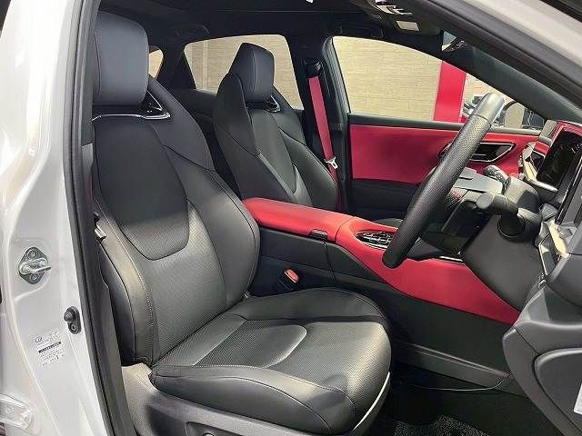 TOYOTA CROWN SPORT 2024