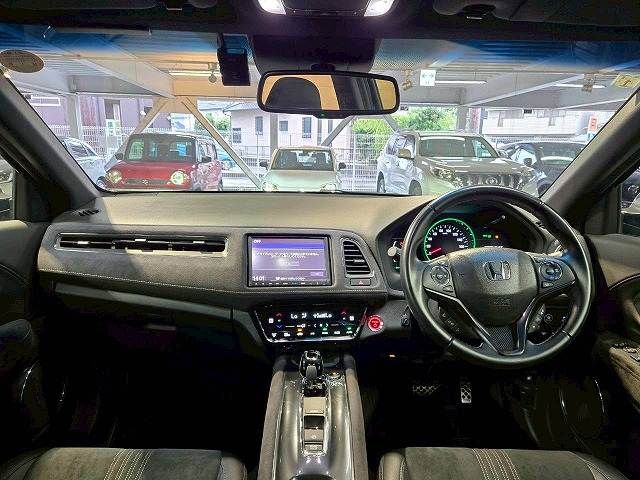 HONDA VEZEL HYBRID 2019